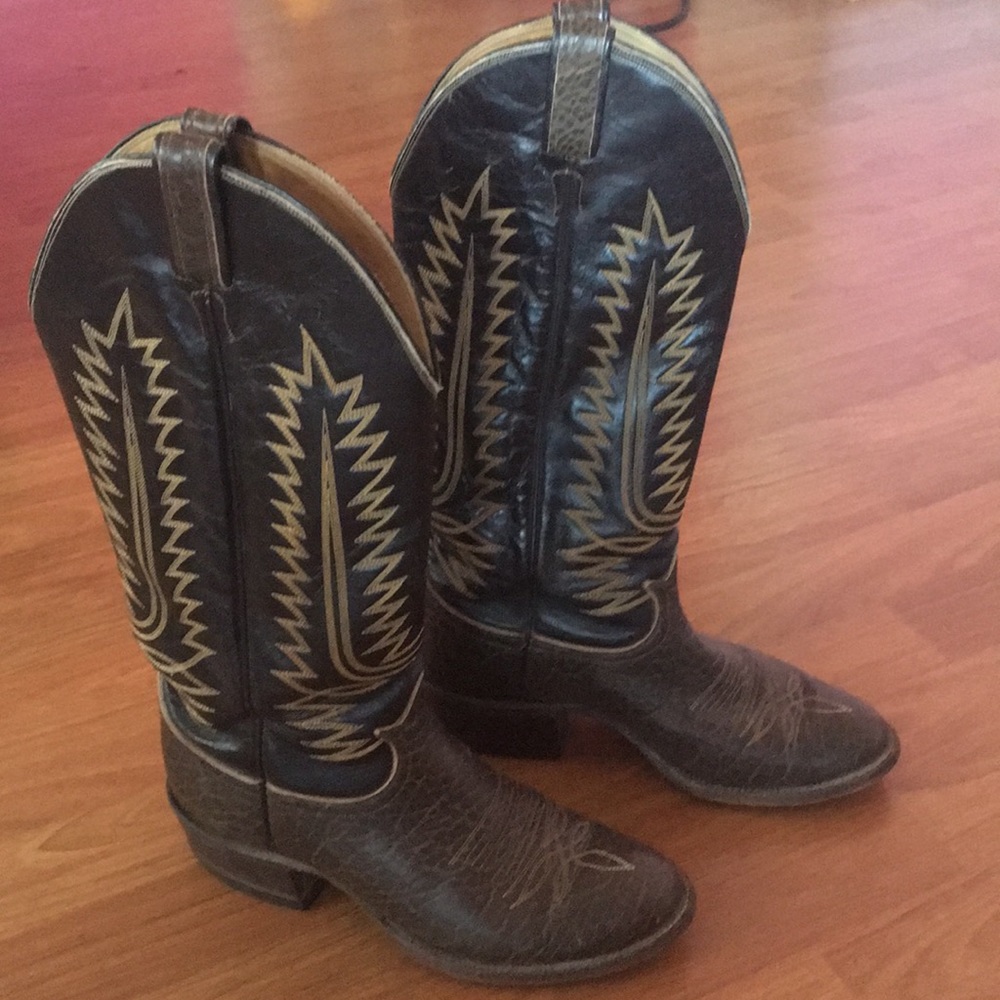 Tony Lama cowboy boots